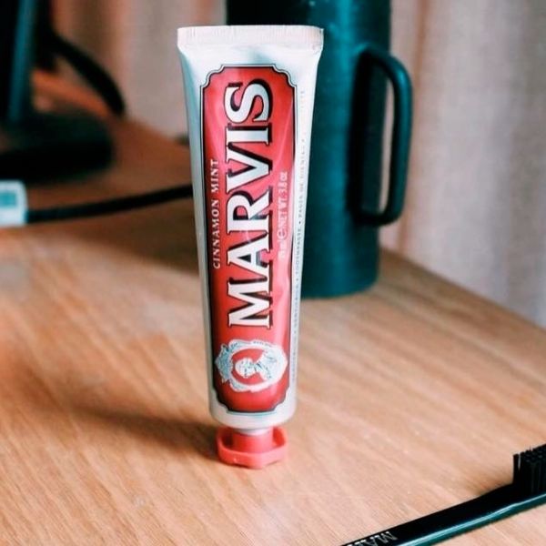 Kem đánh răng của Marvis đem lại hơi thở thơm mát