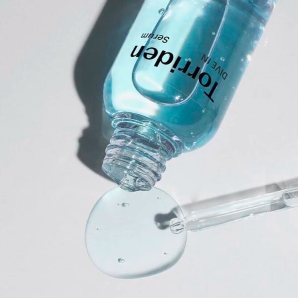 kết cấu của Tinh Chất Torriden Dive In Serum Cấp Ẩm Phục Hồi Da