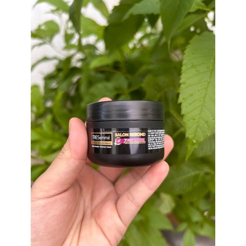 Review kem ủ tóc Tresemme Salon Rebond 50g